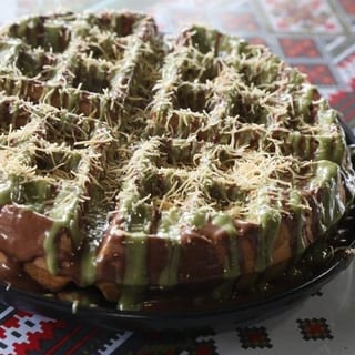 NEW* Dubai Chocolate Waffle