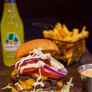 Classic Smash Burger